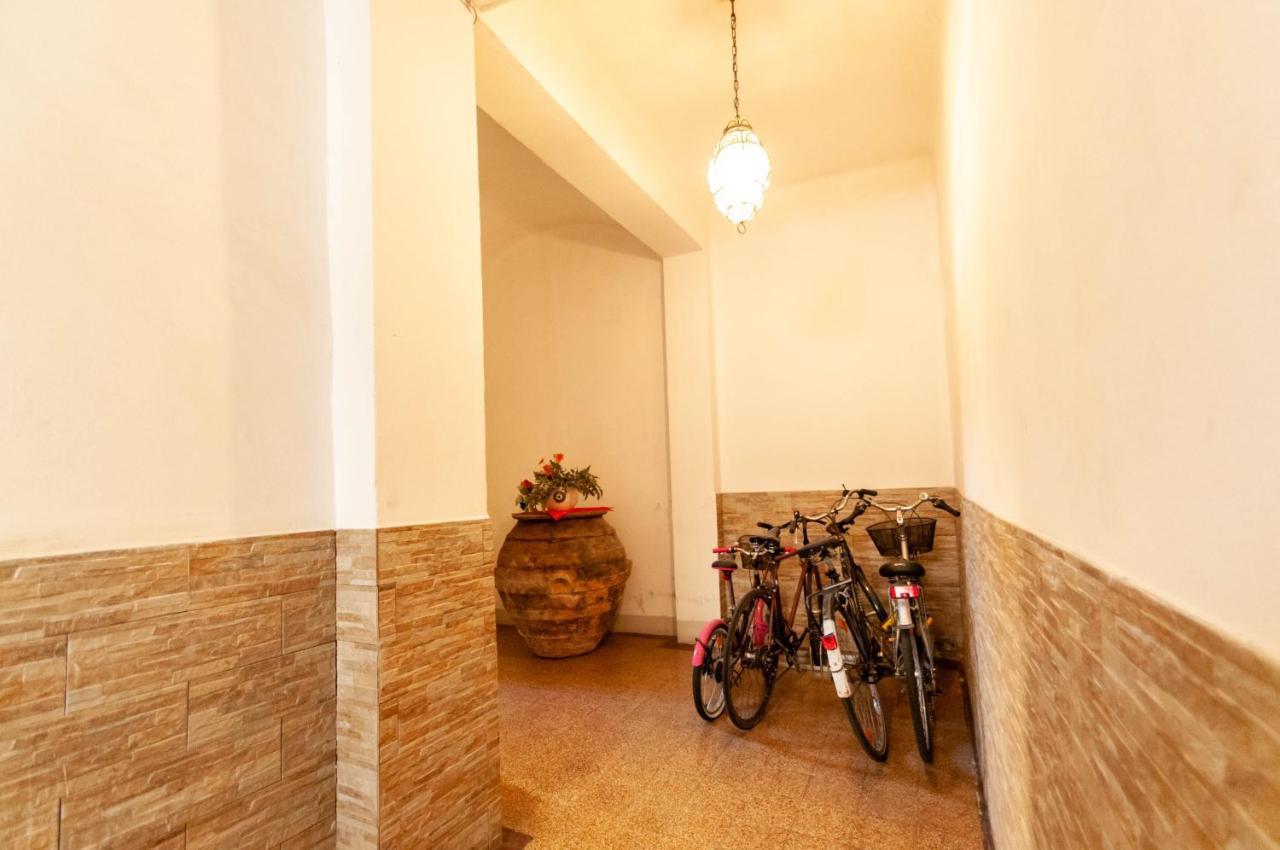 Porta Antica Apartment โบโลญญา ภายนอก รูปภาพ